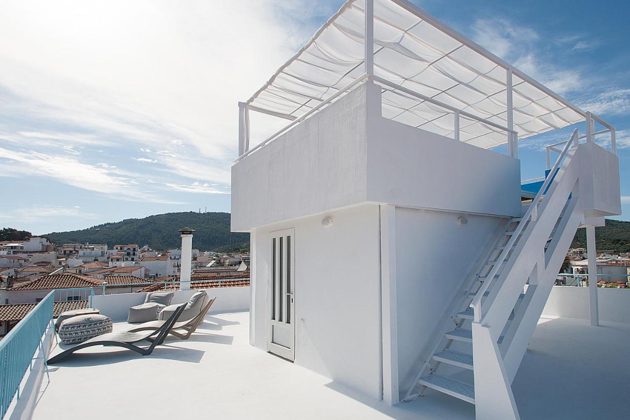 Capolavoro, Boutique Apartment With Unique Rooftop スキアトスタウン エクステリア 写真