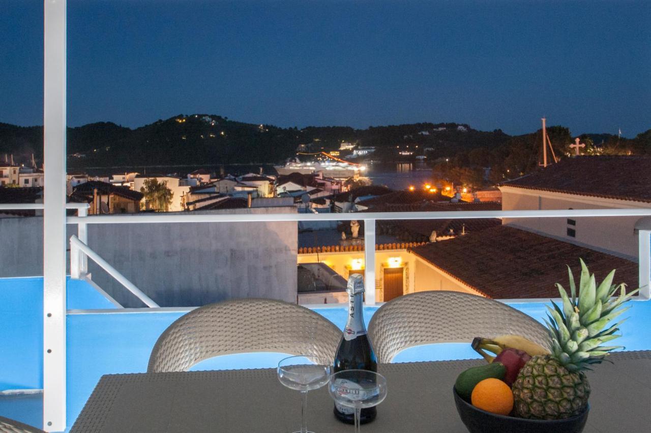Capolavoro, Boutique Apartment With Unique Rooftop スキアトスタウン エクステリア 写真
