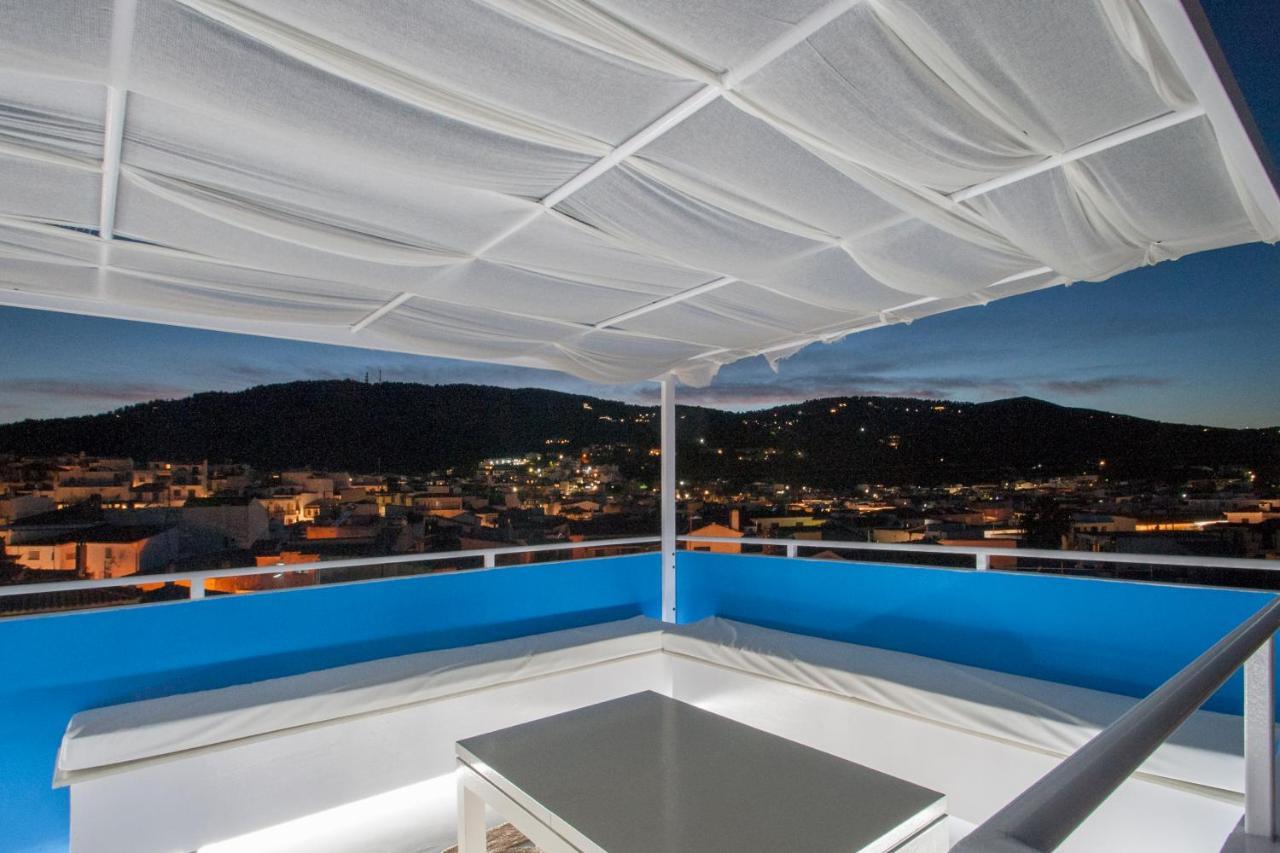 Capolavoro, Boutique Apartment With Unique Rooftop スキアトスタウン エクステリア 写真