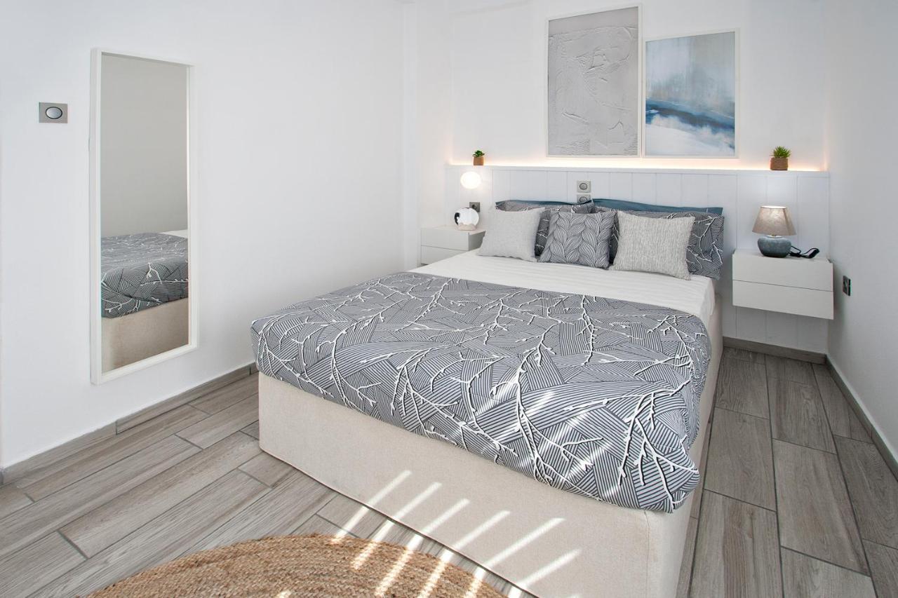 Capolavoro, Boutique Apartment With Unique Rooftop スキアトスタウン エクステリア 写真