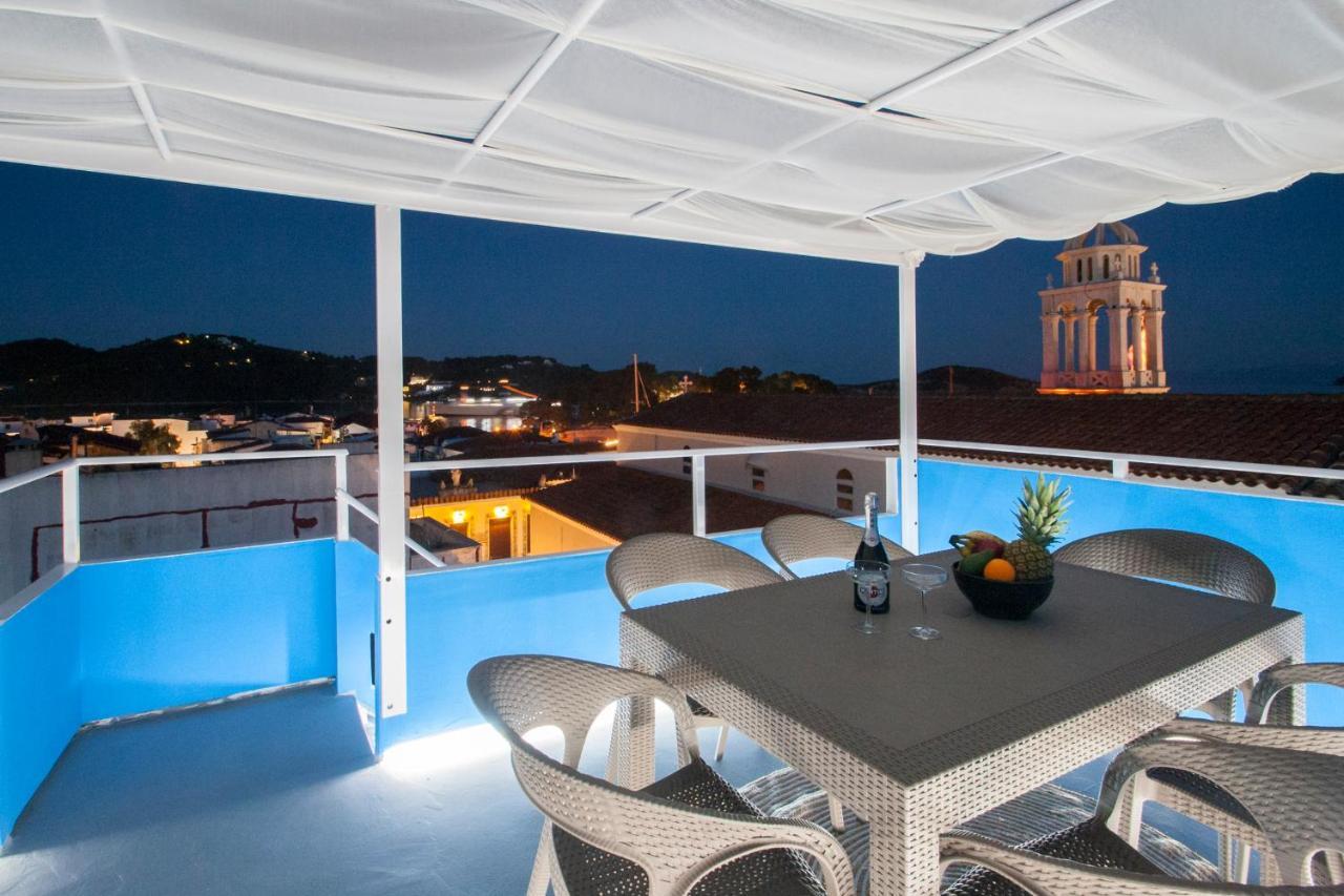 Capolavoro, Boutique Apartment With Unique Rooftop スキアトスタウン エクステリア 写真